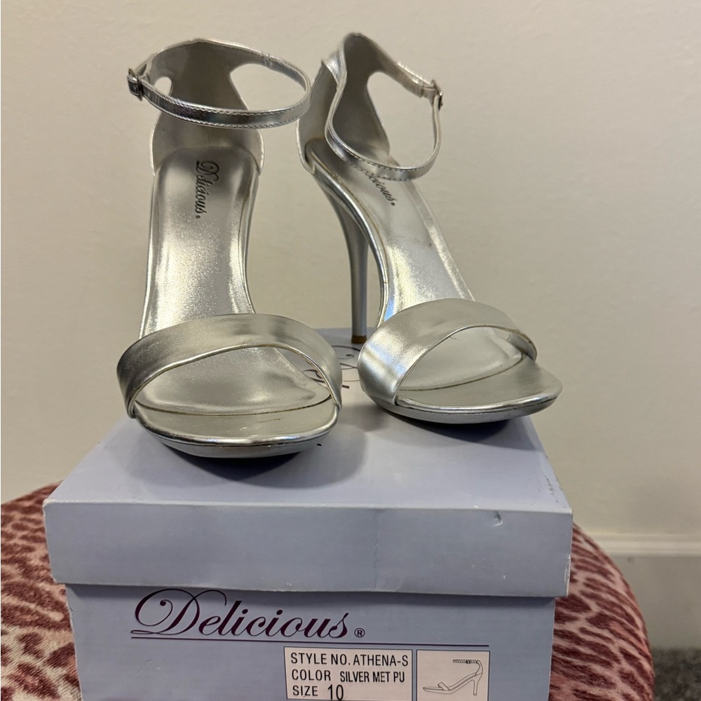 Delicious Athena Silver Metallic Heels